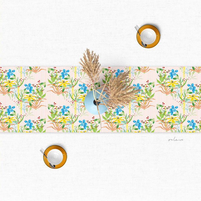 ‘DAZZLING SINGAPORE’ Table Runner