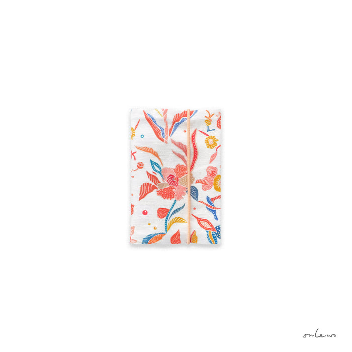 ‘ORCHID BATIK’ Passport Sleeve
